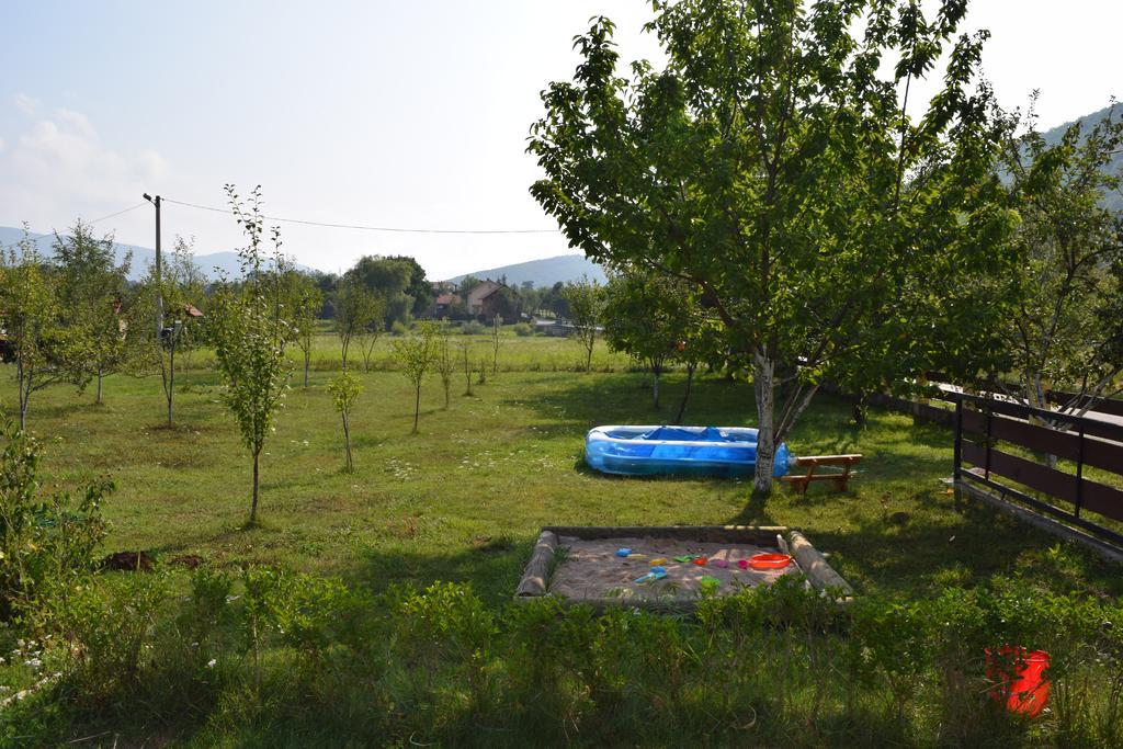 Apartment Gacka Otočac Екстериор снимка