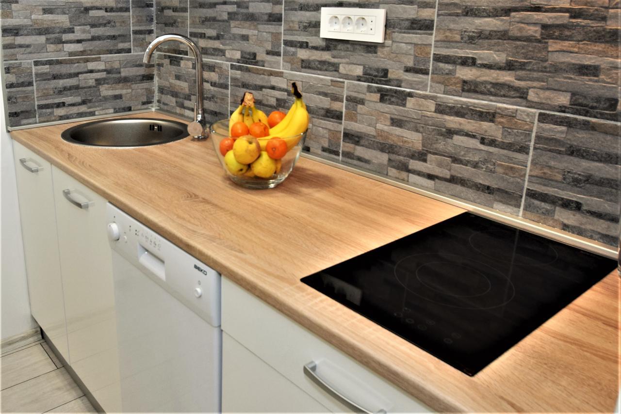 Apartment Gacka Otočac Екстериор снимка