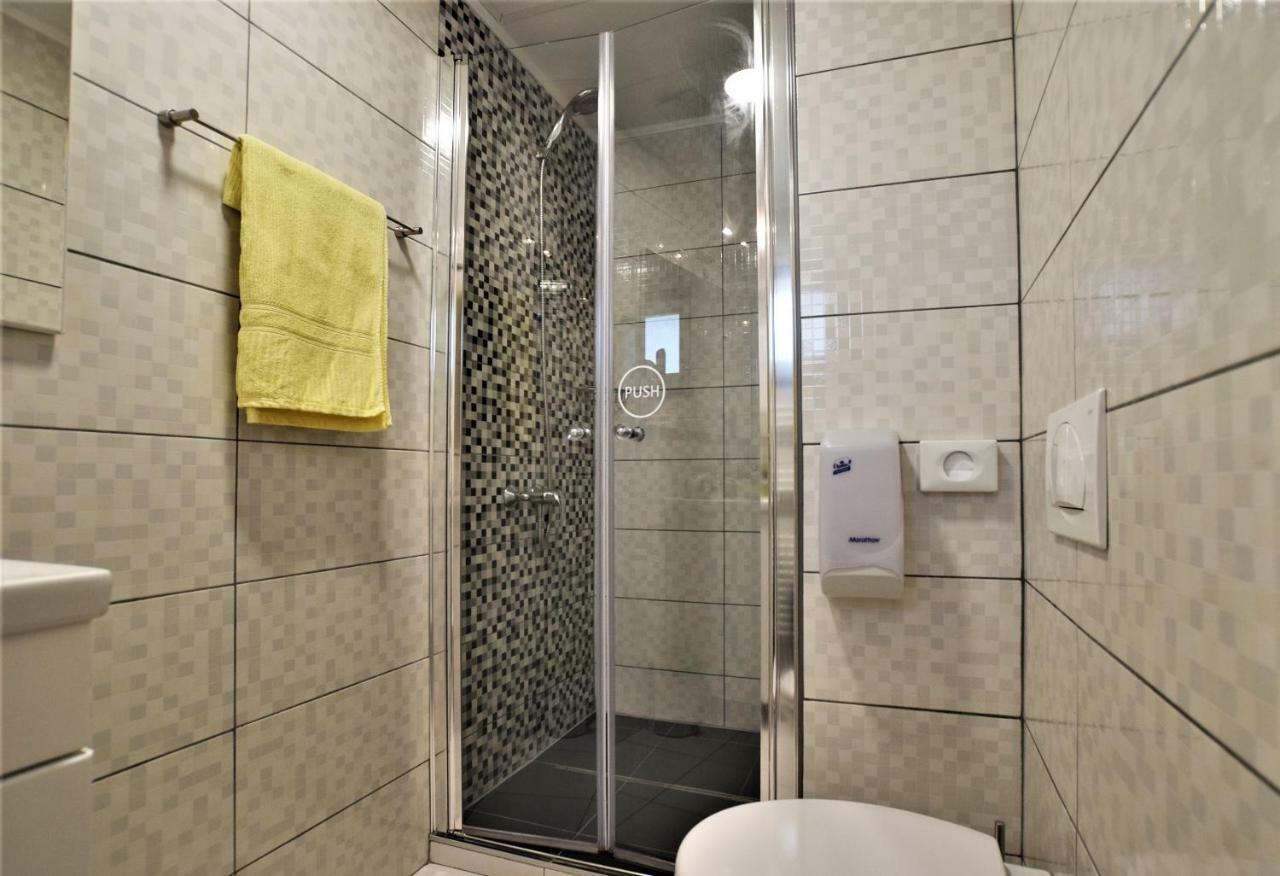 Apartment Gacka Otočac Екстериор снимка